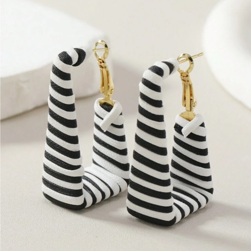 ✨ Striped Black and White Hoop Drop Earrings - Women Jewelry